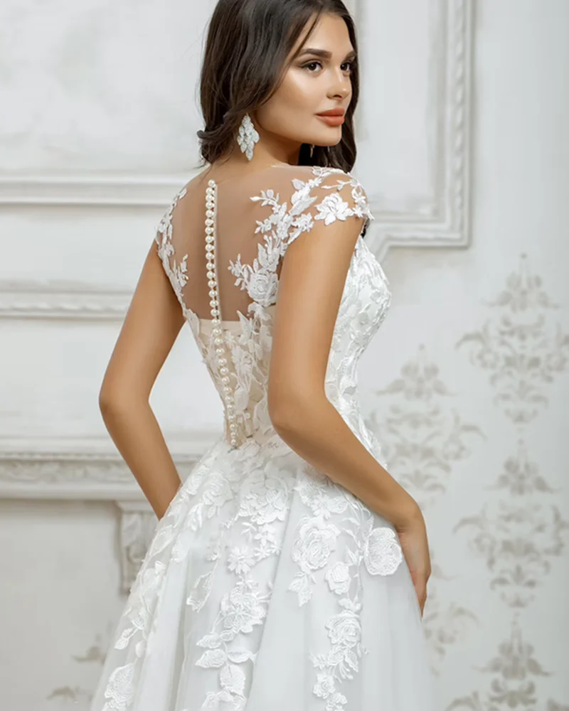 traditional wedding dresses Elegant V-Neck Short Wedding Dress A-Line Lace Appliques Princess Wedding Gown 2022 Button Tulle Vestido De Noiva vintage wedding dresses