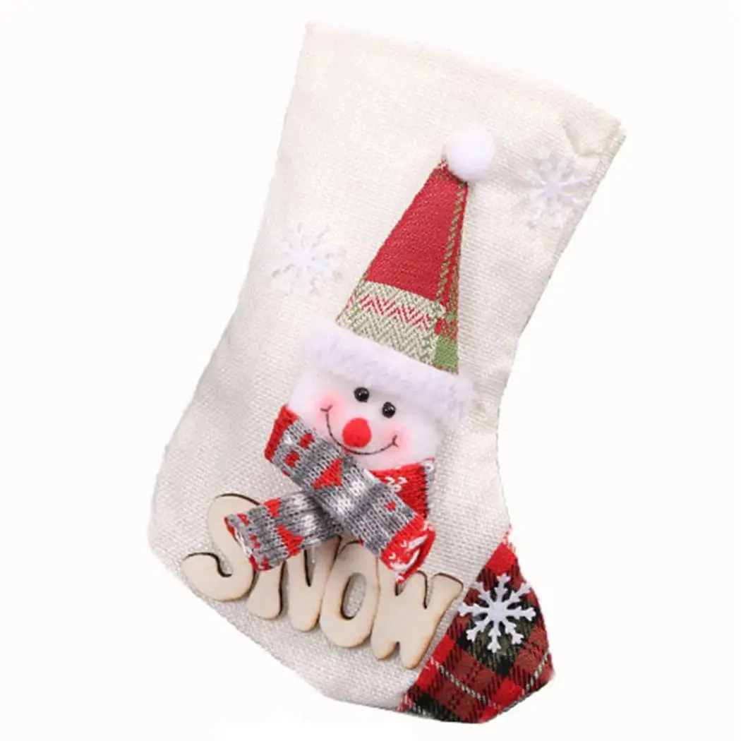 Домашние декоративные сладкие конфеты Санта Клаус как изображение снеговика