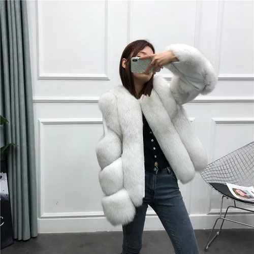 white Новинка, Стильное короткое приталенное пальто из натурального Лисьего меха, Женское зимнее теплое элегантное кожаное пальто из лисьего меха высокого качества - Цвет: white