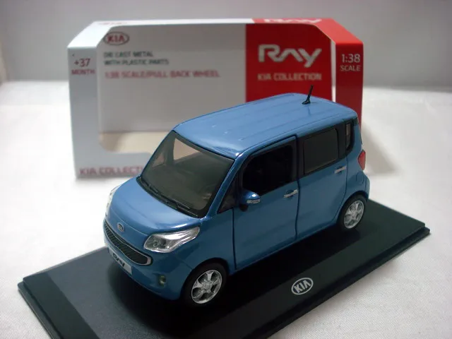 

1:38 Diecast Model for KIA RAY K-car MPV Alloy Toy Car Miniature Collection Gifts