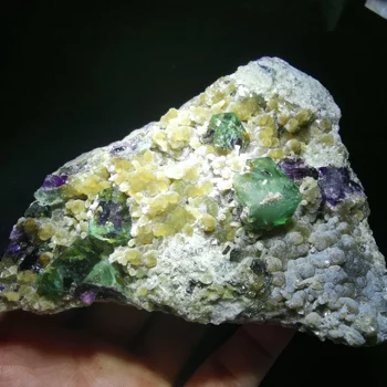 

285.5gNatural rare mica purple heart green fluorite cluster mineral specimen stone and CRYSTAL HEALING CRYSTAL QUARTZ GEM