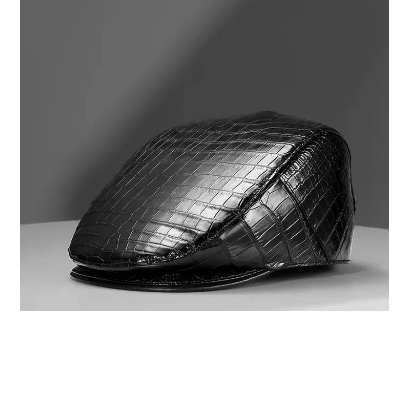Рисунок 2 - Кепка из натуральной крокодиловой кожи для мужчин