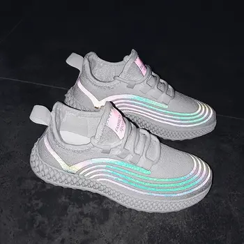 

New Women's Running Sneakers Luminous Fly Weave Sports Shoes Girls Casual Walking Shoes Ladies Lightweight Jogging Sports Shoes