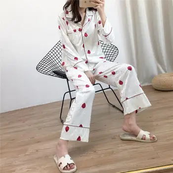 

Winter Velour Nightgown Suit Lady Shirt Pants Sleep Set Women Velvet Pajamas Strawberry print Nightsuits Robe Pyjama Nighties