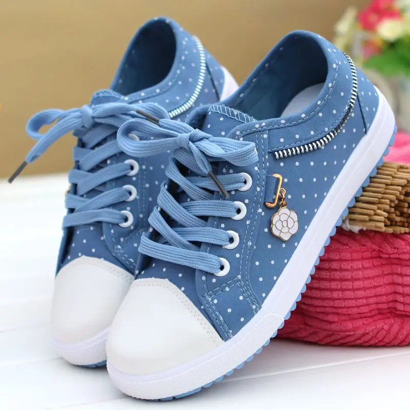 Summer New Breathable Mesh Sports Casual Shoes Flat Bottom Shoes Low Cut Hollow Canvas Shoes Women's Shoes