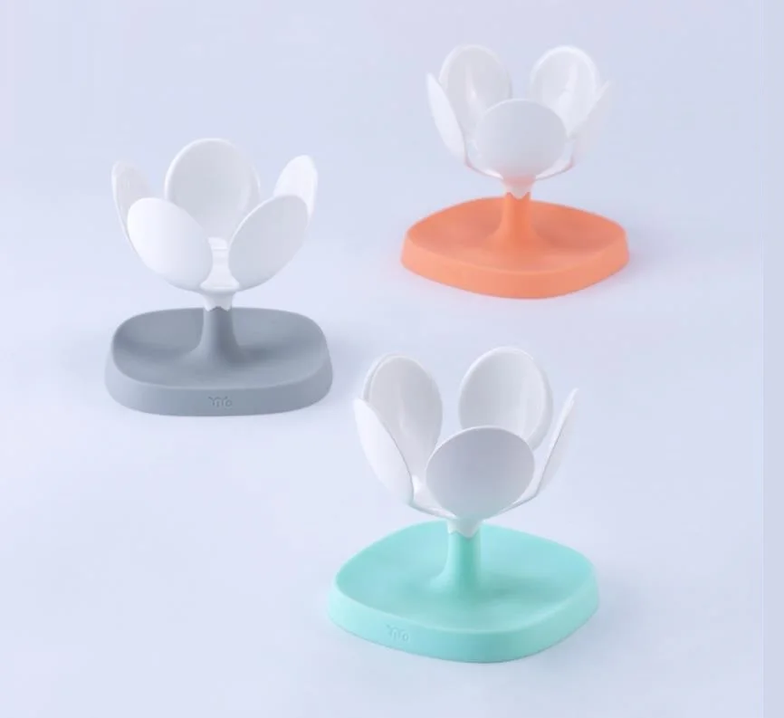 

New YIYOHOME water lily storage soap tray Small and chic Fashion personality soap box Unique Shelf laundry soap stand