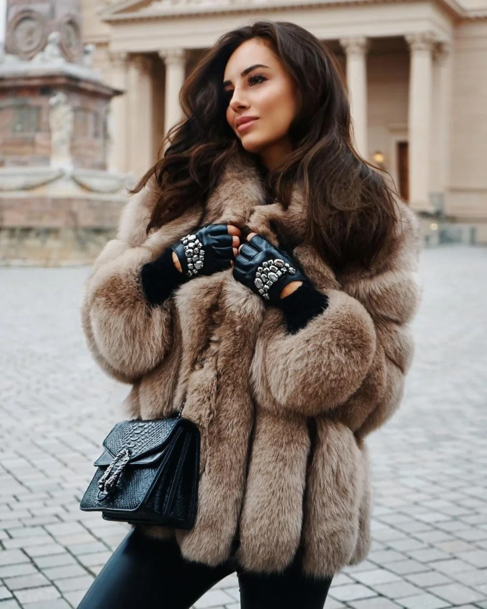 HA7STK95O7E@W{FC_0Q~YLJ