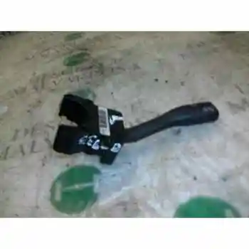 

COMMAND CLEAN VOLKSWAGEN GOLF IV SALOON (1J1) Basic 8L0953513 [BB933] [11709625]