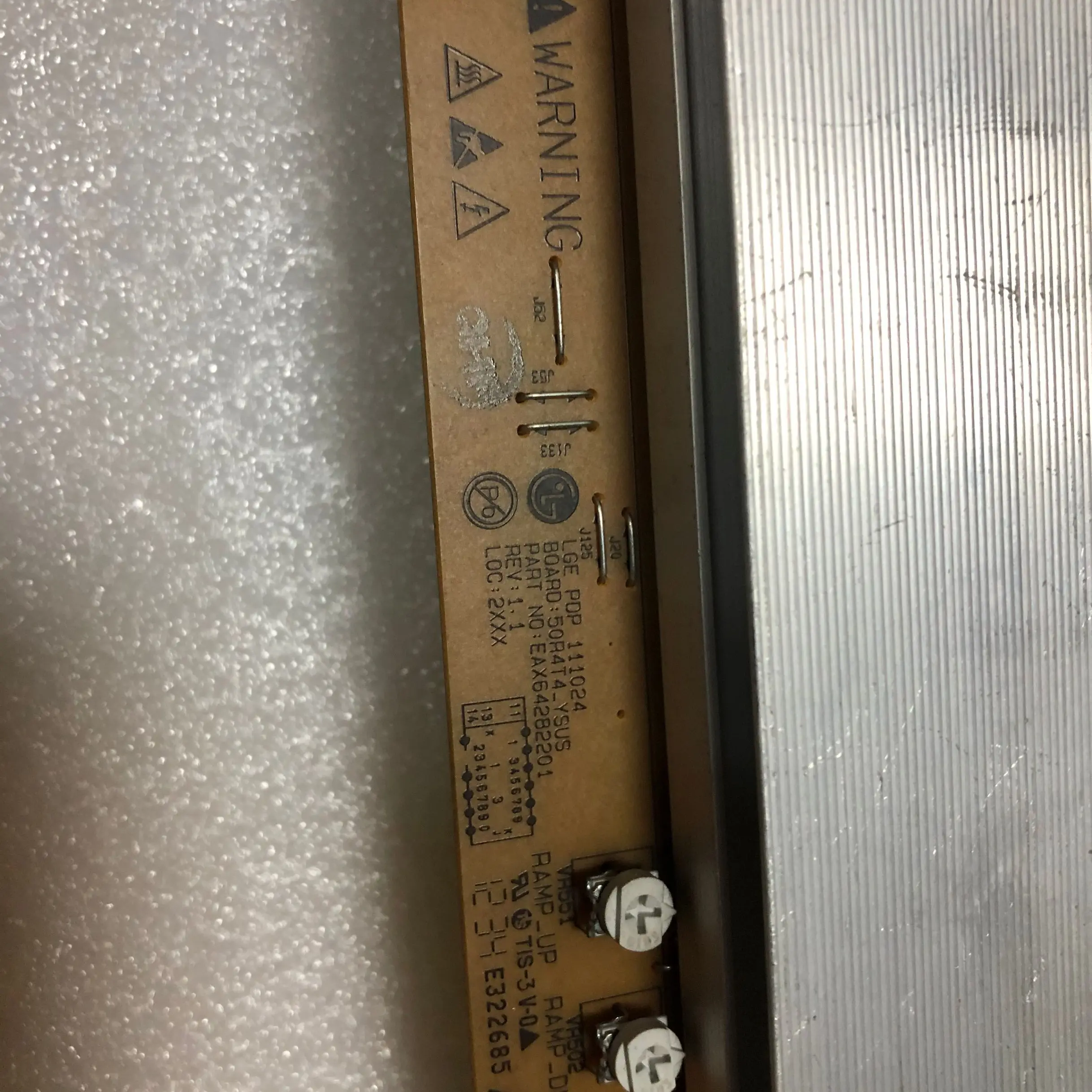 Хорошее качество EBR73747601 50R4T4-YSUS EAX64282201 пятно
