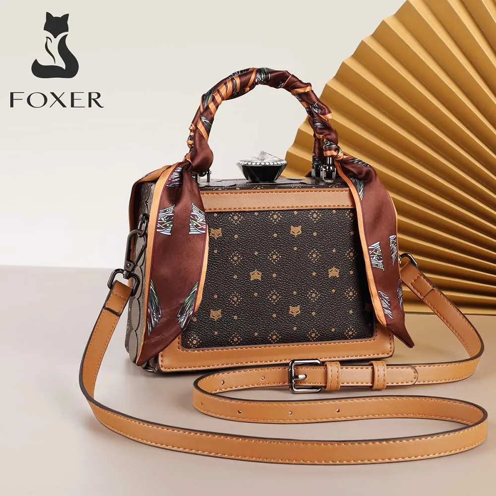 Женская вечерняя сумка FOXER эксклюзивная на плечо с монограммой лимитированная