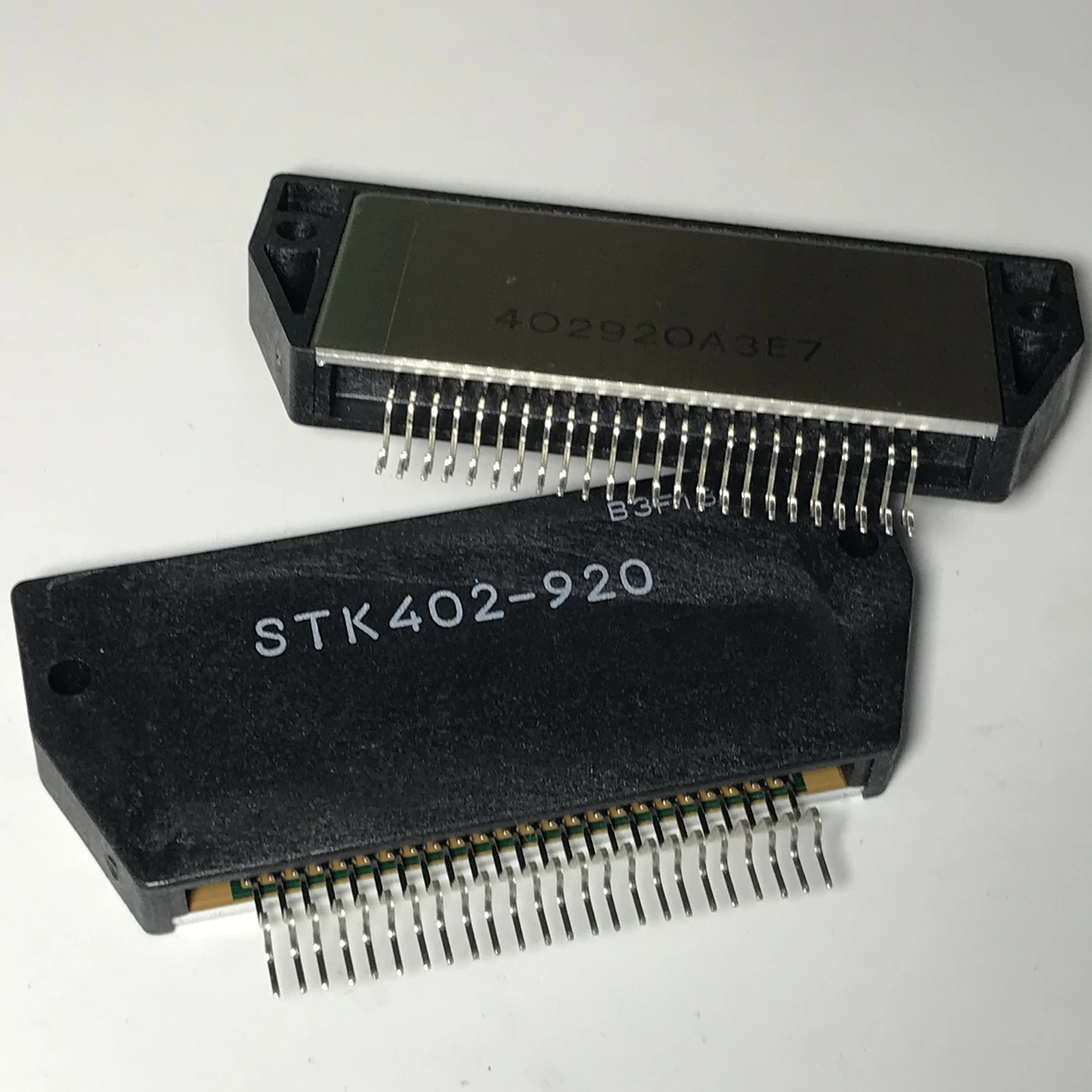 2 шт./лот STK402-920-E STK402-920 402-920 HYB-24P