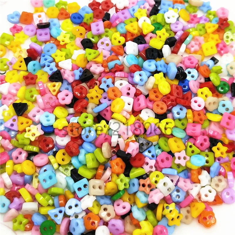 CUTE 100 pcs MIXED LOT OF COLORFUL BUTTONS 