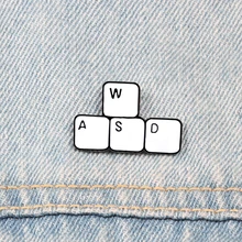 WASD игровая клавиатура брошь забавные буквы компьютерная игра Управление клавиатура Эмаль Булавка джинсовая рубашка кнопка лацкан булавка программист подарок