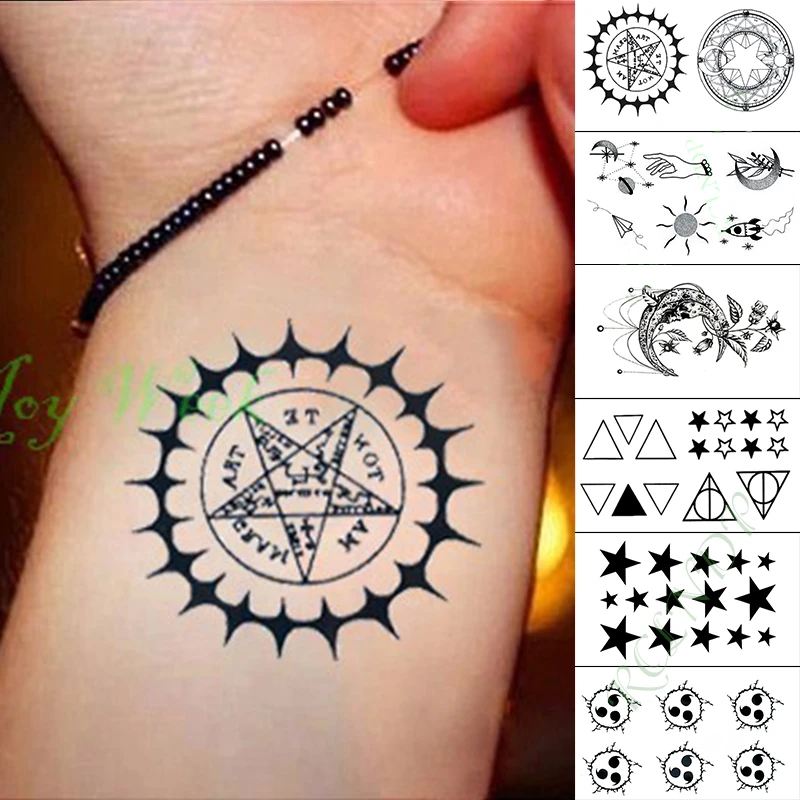 Kleine tattoos männer hand