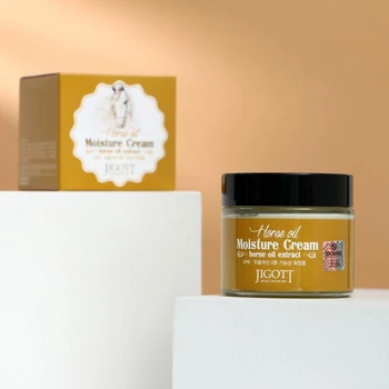 

Jigott Face "Moisturizing" face cream, with horse oil, 70 ml