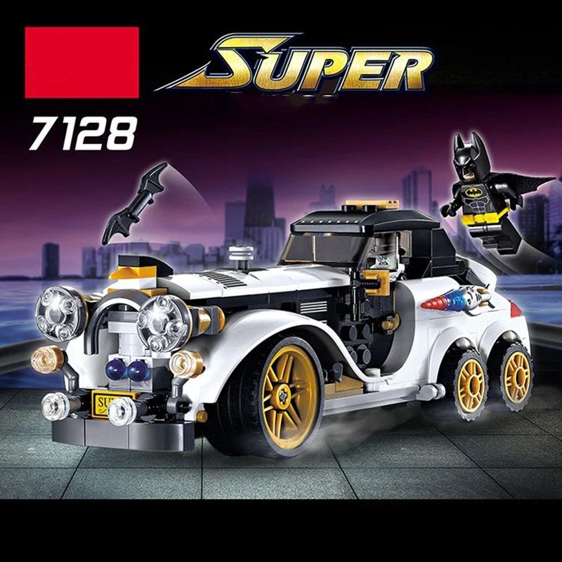 305pcs/set Super Hero Pursuit Penguin Car Figures Assemble Model Building Blocks Bricks Toys For Children Christmas Gifts | Игрушки и