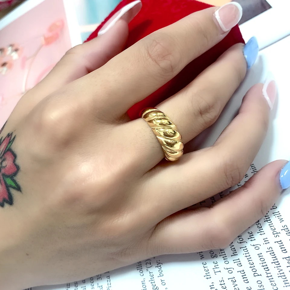 New 18 K Stainless Steel Chubby Rings For Women Simplicity Water Drop Gold Color Chain Ring Wedding Party Rings Jewelry Gift