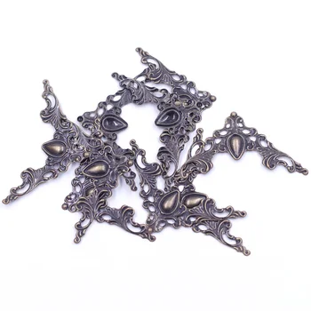 

200Pcs Bronze Tone Hollow Book Albums Menus Folders Corners Hardware Protectors Crafts Scrapbook Making 58x41mm