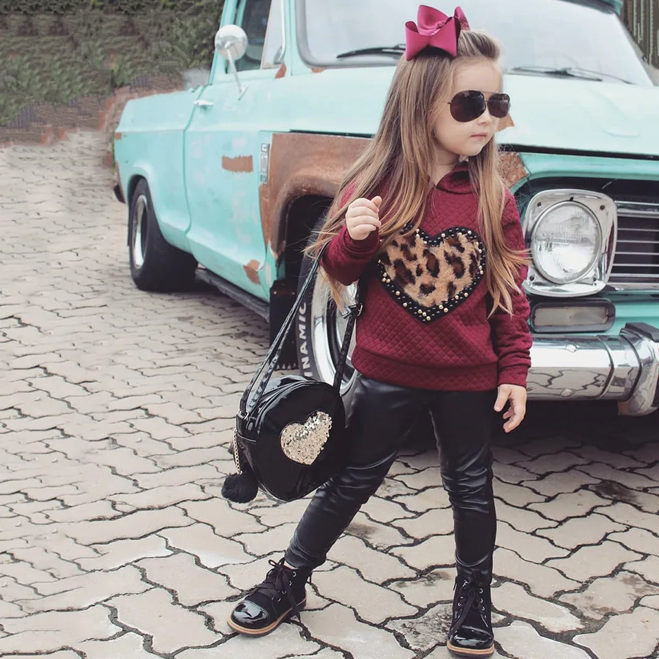 long sweatshirt outfit