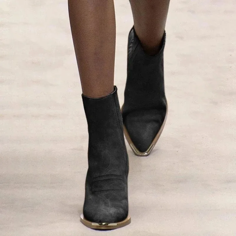 Осенние ботильоны; женские ковбойские ботинки из искусственной кожи на танкетке и высоком каблуке; модные зимние женские ботинки с острым носком; женская обувь