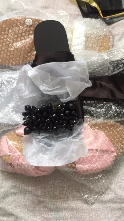 HKXN-2020-Summer-Women-Flat-Sandals-Pearl-Ankle-Strap-Women-s-Shoes-Casual-Comfort-Beach-Shoes (1)