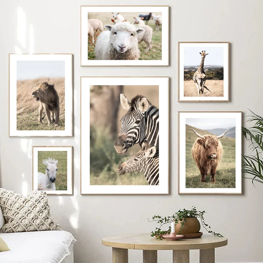 

Animals Giraffe Bear Lion Horse Zebra Cow Grass Wall Art Print Canvas Painting Nordic Poster Wall Pictures For Living Room Decor