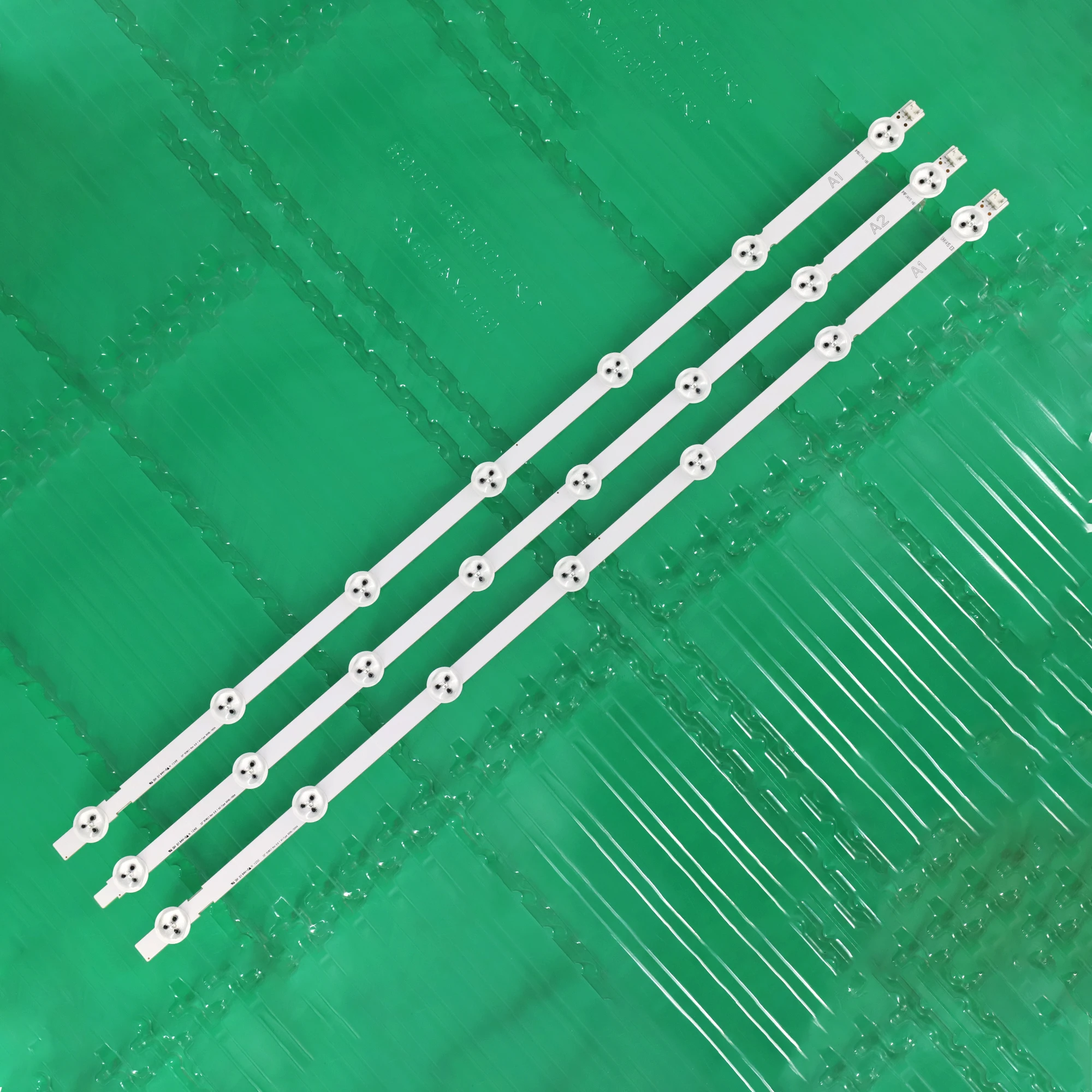 Barra de Luz de Fundo Led 32 Row2.1 6916l1204a 1105a 1205a 6916l-1106a 7leds 630 mm Novo Pcs a1 a2