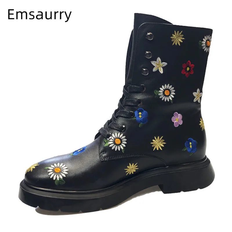 

Embroidery Boots Women Round Toe Thick Bottom Botines Chic Cross Lace Up Botas Real Leather Embroider Stars Ankle Boots Woman