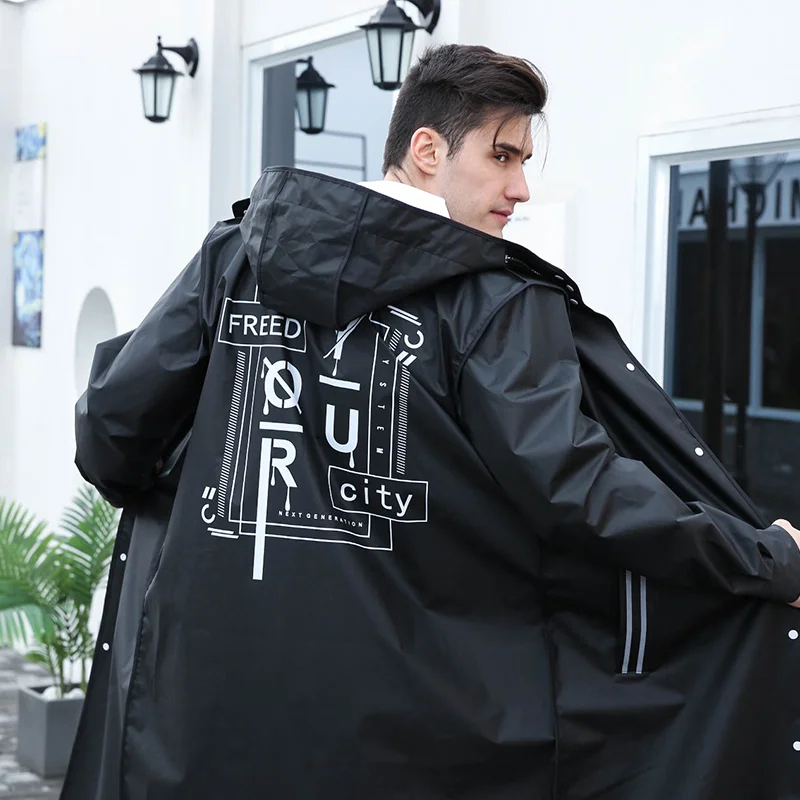 Koop Yuding Zwarte Mode Lange Mannen Regenjas Unisex Volwassen Waterdichte Poncho Tour Plastic Regen Jas Met Brief Afdrukken Trekkoord
