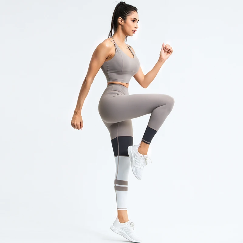 Women Seamless Yoga Set Fashion Striped Gym Clothing Push up Sports Bra High waist Yoga Leggings Workout Fitness Sports Suit Women Seamless Yoga Set Fashion Striped Gym Clothing Push up Sports Bra High waist Yoga Leggings Workout Fitness Sports Suit