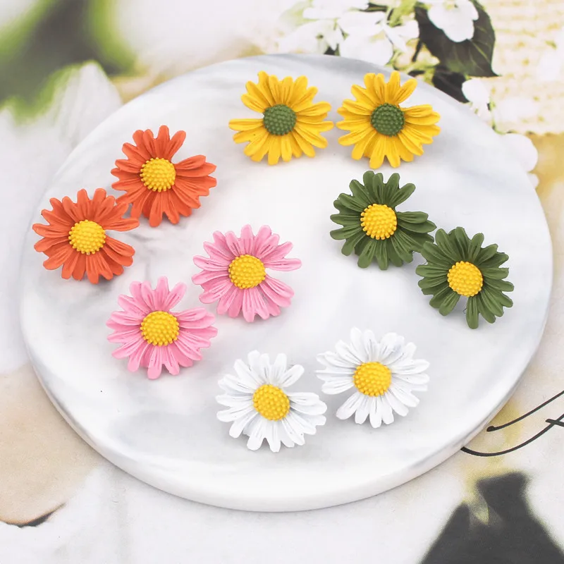 Flower Daisy Stud Earrings for Women Jewelry Sweet Candy Petal Yellow White Pink Green Color Korean Holiday Accessories | Украшения и