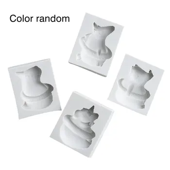 

4PCS Fondant Cake Decorating Tools Cake Mold Cartoon Turn Sugar Cake Mold