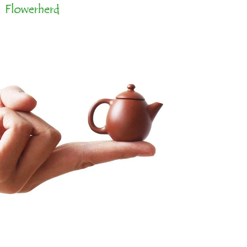Description Picture 4 of itemMini Tea Pets Teaware Kung Fu Tea Set Purple Clay Tea Pot Handmade Creative Fingertip Pot Tea Playing