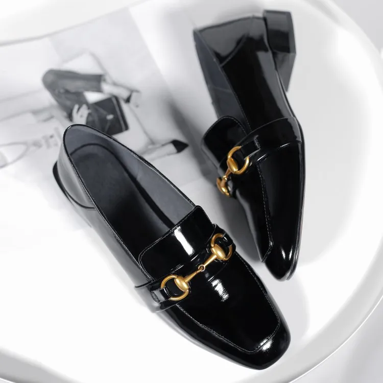

2018 Autumn New Style Patent Leather jin shu ma Title Buckle Low Heel Shoes Women's Low Heel Square Head Loafers Double Purpose