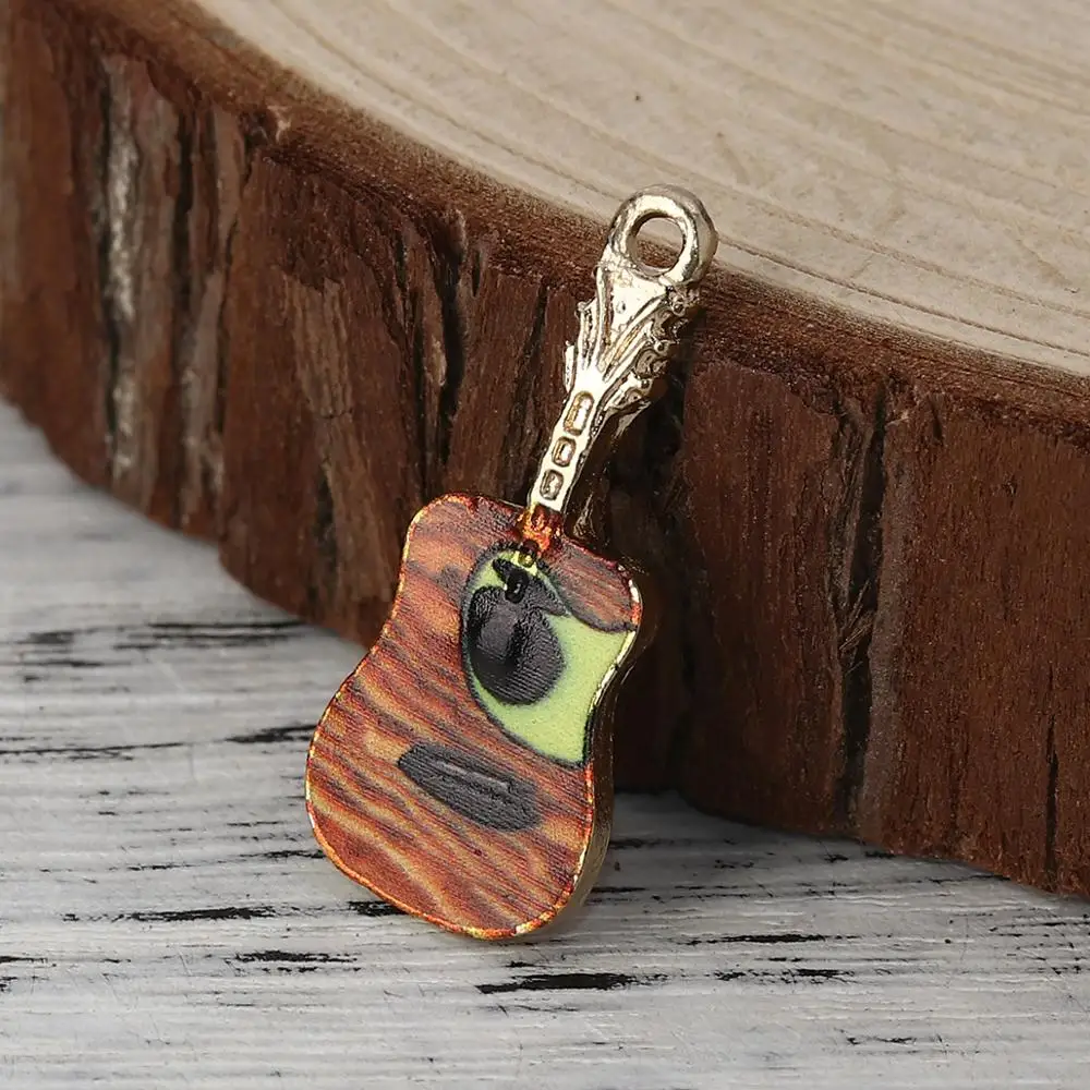 DoreenBeads Модный цинковый сплав кулон музыкальный инструмент гитара Золотой