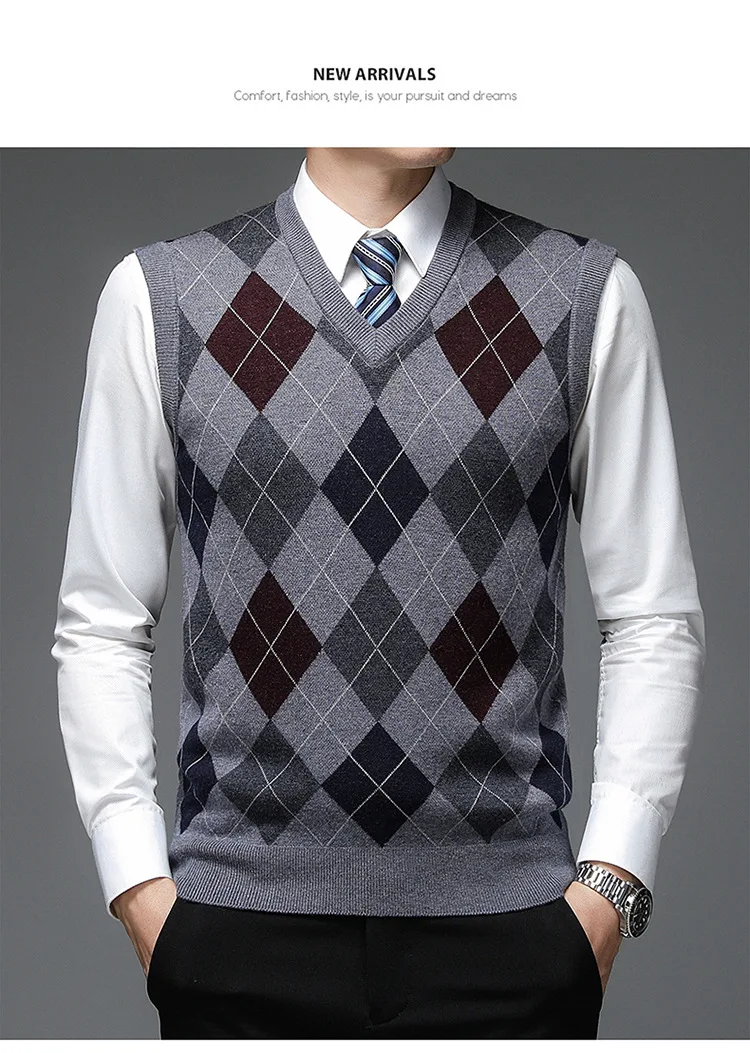 New Autum Fashion Designer Brand Argyle Pullover Diamond Sweater V Neck Knit Vest Men 6% Wool Sleeveless Casual Men Clothing