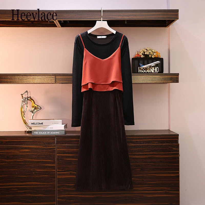 

Plus Size Autumn 2019 Women's Long Sleeved Pullover Sweater + Knitted Suspender Two Piece Female Simple dress Suits 5XL