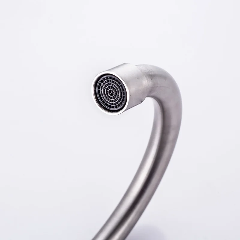 10980834288_1831566324