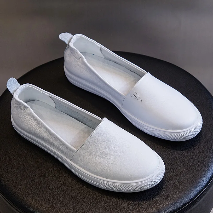 

Small white shoes female flat 2019 spring new wild Korean casual shoes breathable