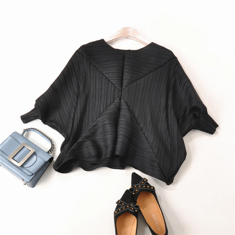 Горячая Miyake fold свободная модная дизайнерская футболка с рукавом летучая мышь и круглым вырезом Однотонная футболка