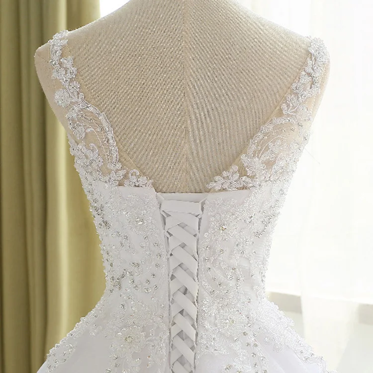 Gorgeous-Ball-Gown-Wedding-Dress-With-Lace-Vestido-De-Novia-Princesa-Vintage-Wedding-Dresses-Real-Image (1)