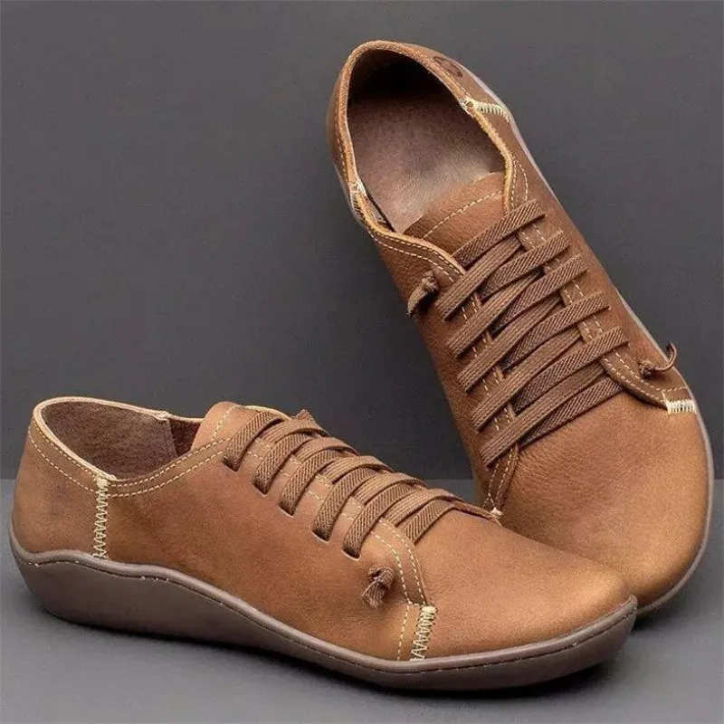 

New women's single shoes spring and autumn lace large size 43 round head soft and comfortable tendon bottom women's casual shoes