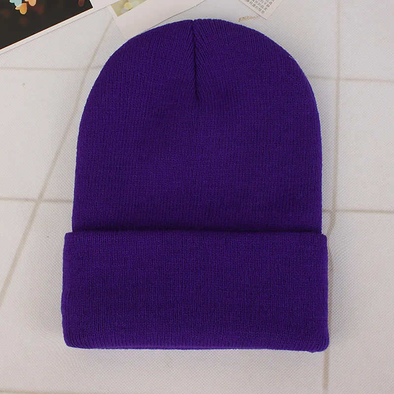 Шапки для женщин зимние шапочки вязаные однотонные милые шапки для девочек осенние женские шапочки s теплые шапки женские повседневные Шапки - Цвет: dark purple