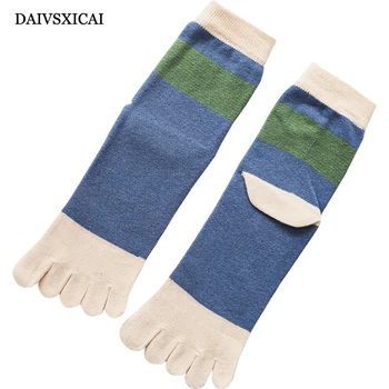 

1Pairs/lot=2pieces Autumn Winter Long Tube Socks Fashion Mens Casual Five-Finger Cotton Men's Socks