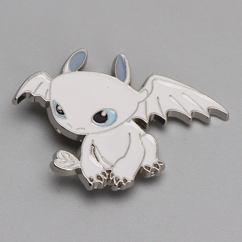 old white brooch 15 см Белый Беззубик Как приручить дракона 3 плюшевая игрушка Ночная фурия мягкий белый дракон чучело животное кукла игрушки светильник Fury - Цвет: old white brooch