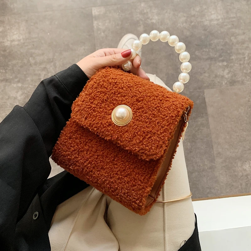 

Elegant Female Pearl Tote Bag 2019 Winter New High Quality Soft Plush Women's Designer Handbag Chain Shoulder Messenger Bag