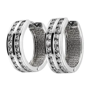 

Earrings made of white gold with diamond e09s051147