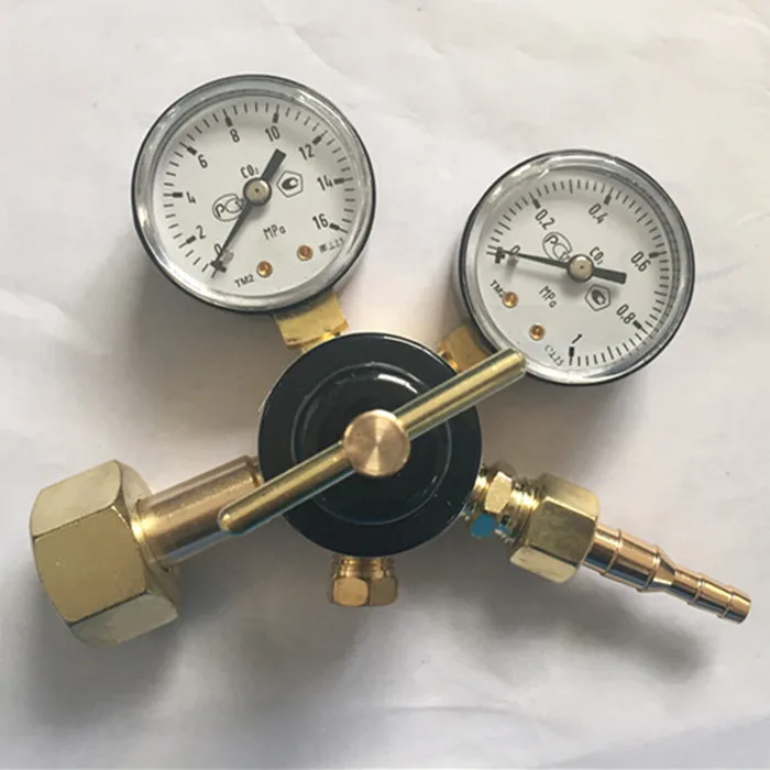 

cheaper price oxygen gas reducer with gauges