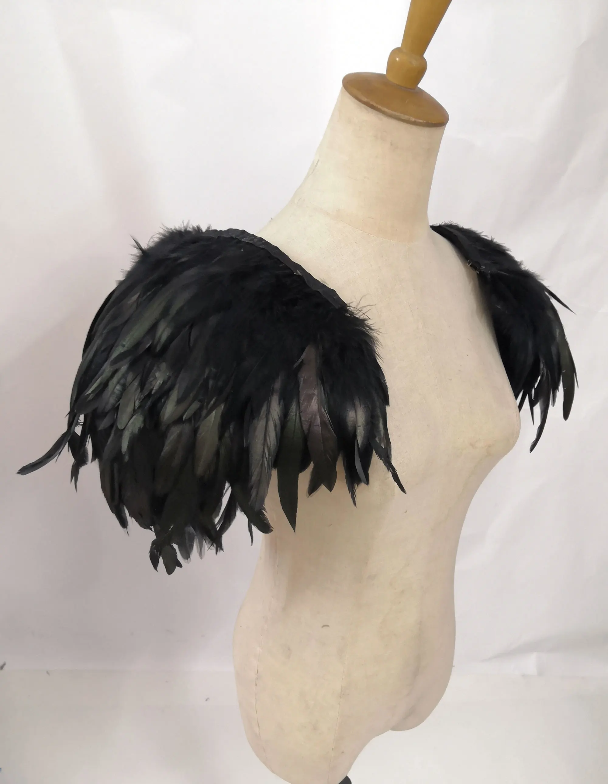 Rooster Feather Shoulder Epaulette