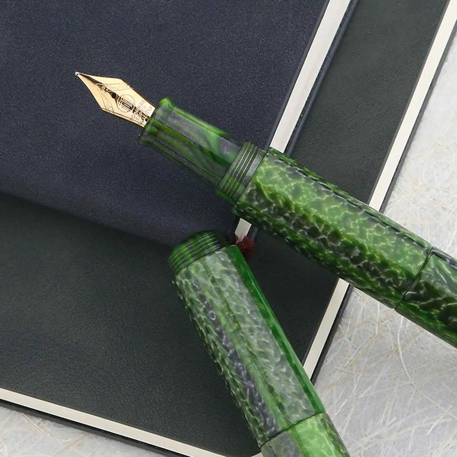 ミニサイズ万年筆（中国MAJOHN製） Green majohn wancai-ミニ万年筆,0.38/0.5mm,アイリウムペン